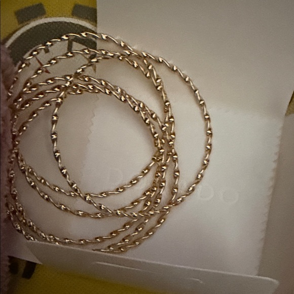 Hello Kitty Accessories - Picture 8 of 8